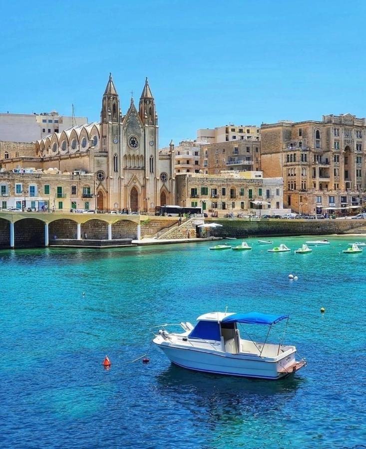 Sliema 2 Bedroom Penthouse Exterior photo