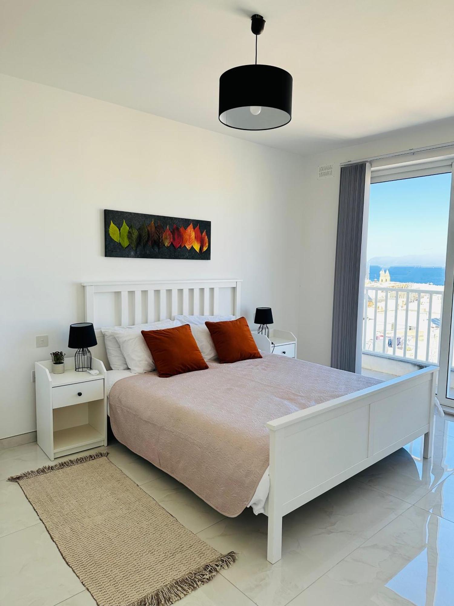 Sliema 2 Bedroom Penthouse Exterior photo