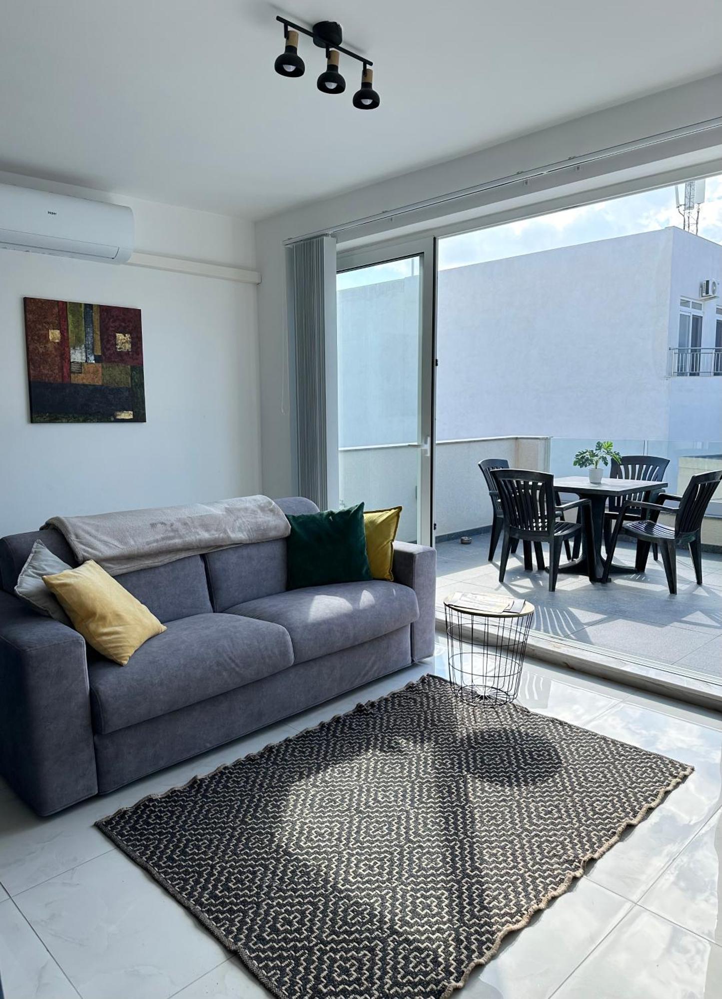 Sliema 2 Bedroom Penthouse Exterior photo