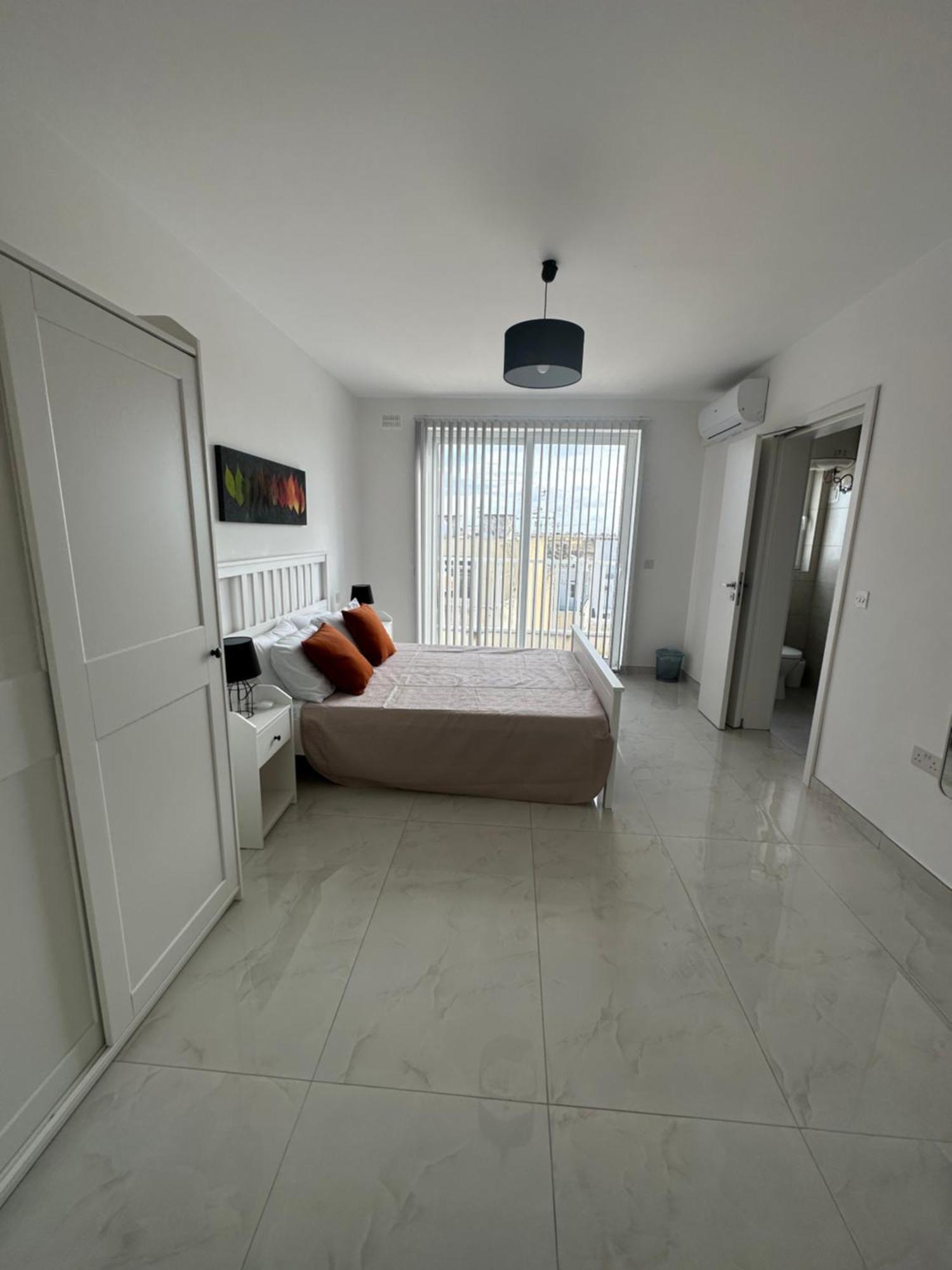 Sliema 2 Bedroom Penthouse Exterior photo